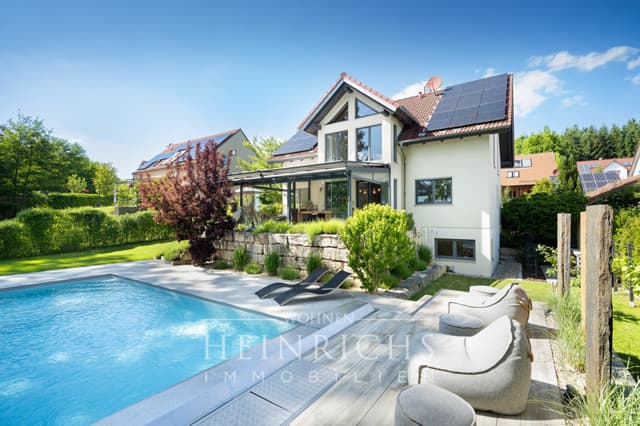 Seltene Gelegenheit: Familienhaus mit Pool in Bestlage von Kirchdorf - Ihr Rückzugsort mit Stil